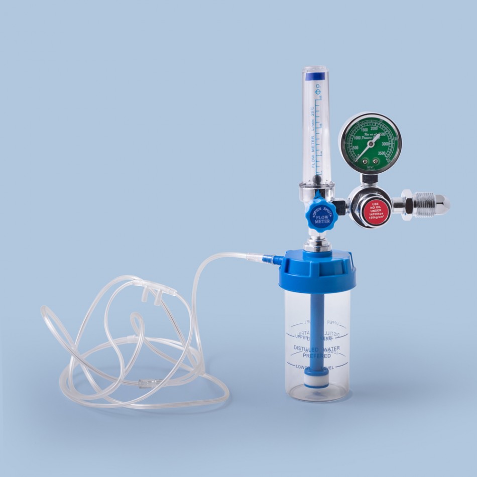 Oxygen humidifier with pressure gauge and pressure regulator / Кислороден овлажнител с  монометър и регулатор на налягането